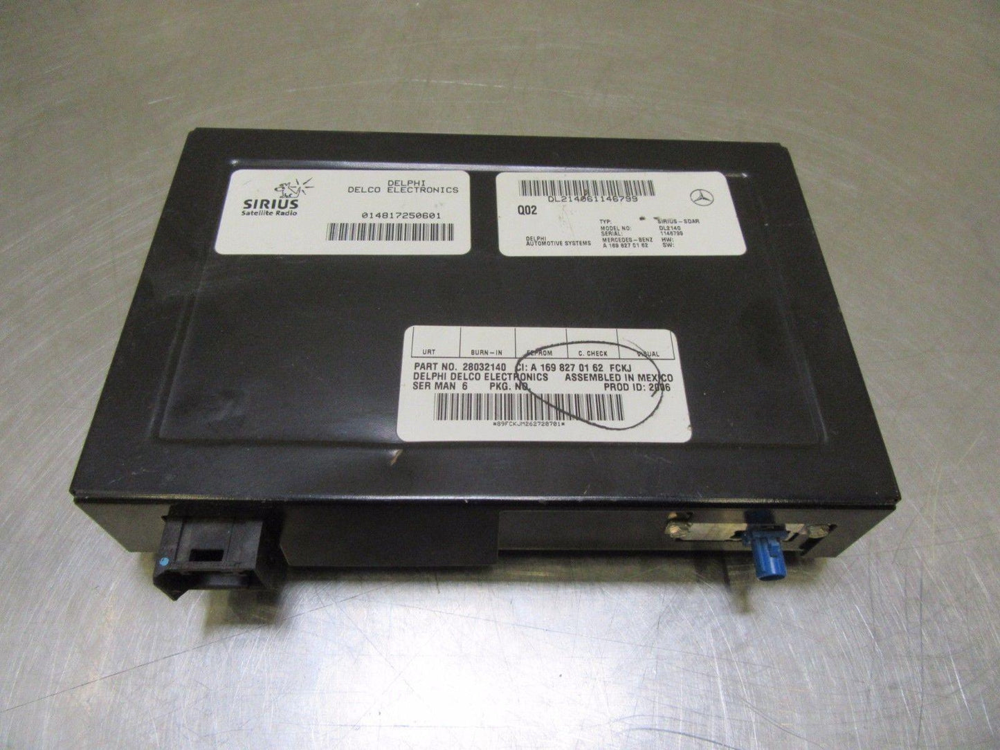 J214 2007 Mercedes GL CLASS RADIO SATELLITE MODULE A1698270162