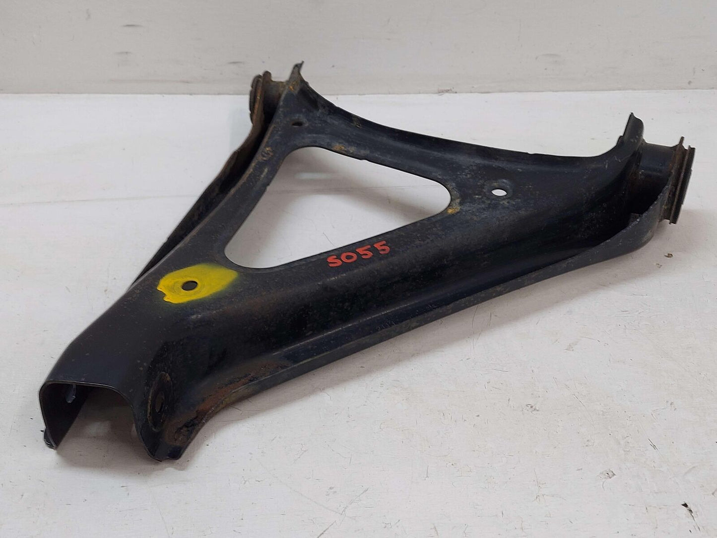 11-15 PORSCHE CAYENNE 958 92A TURBO REAR LEFT LOWER CONTROL ARM WISHBONE