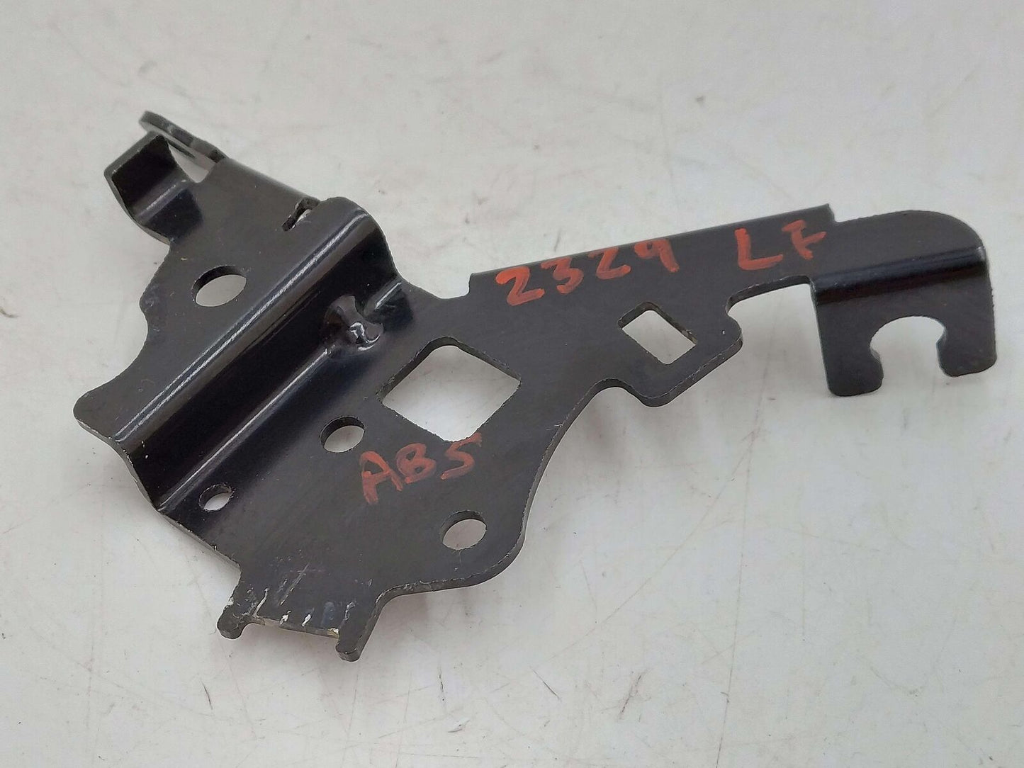 2023 McLaren Artura Abs Pump Bracket 16MB267CP