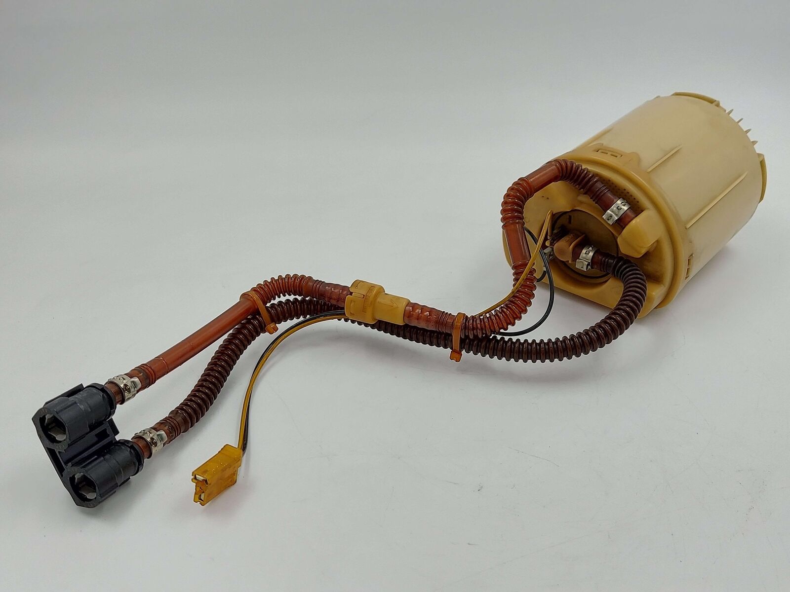 99 00 01 PORSCHE 911 996 CARRERA FUEL PUMP 3.4L 88457311 99662010200