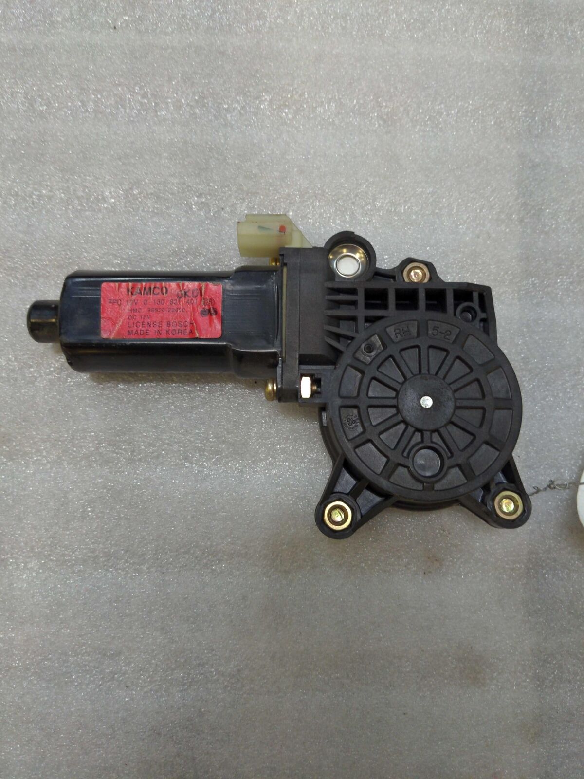 99-05 HYUNDAI SONATA Rear RH Right Power Door Window Motor 98820-29000