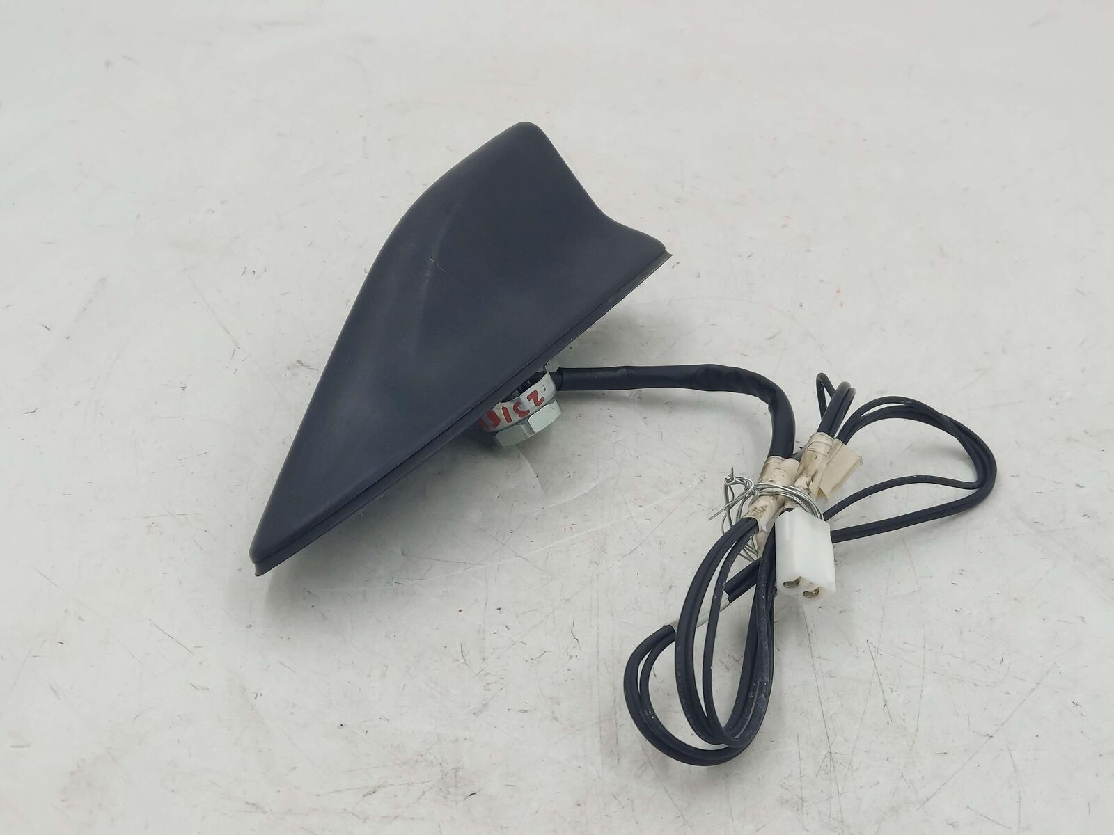 16-19 TOYOTA TACOMA BLACK NAVIGATION GPS SHARK FIN ANTENNA *MINOR SCRATCH* OEM