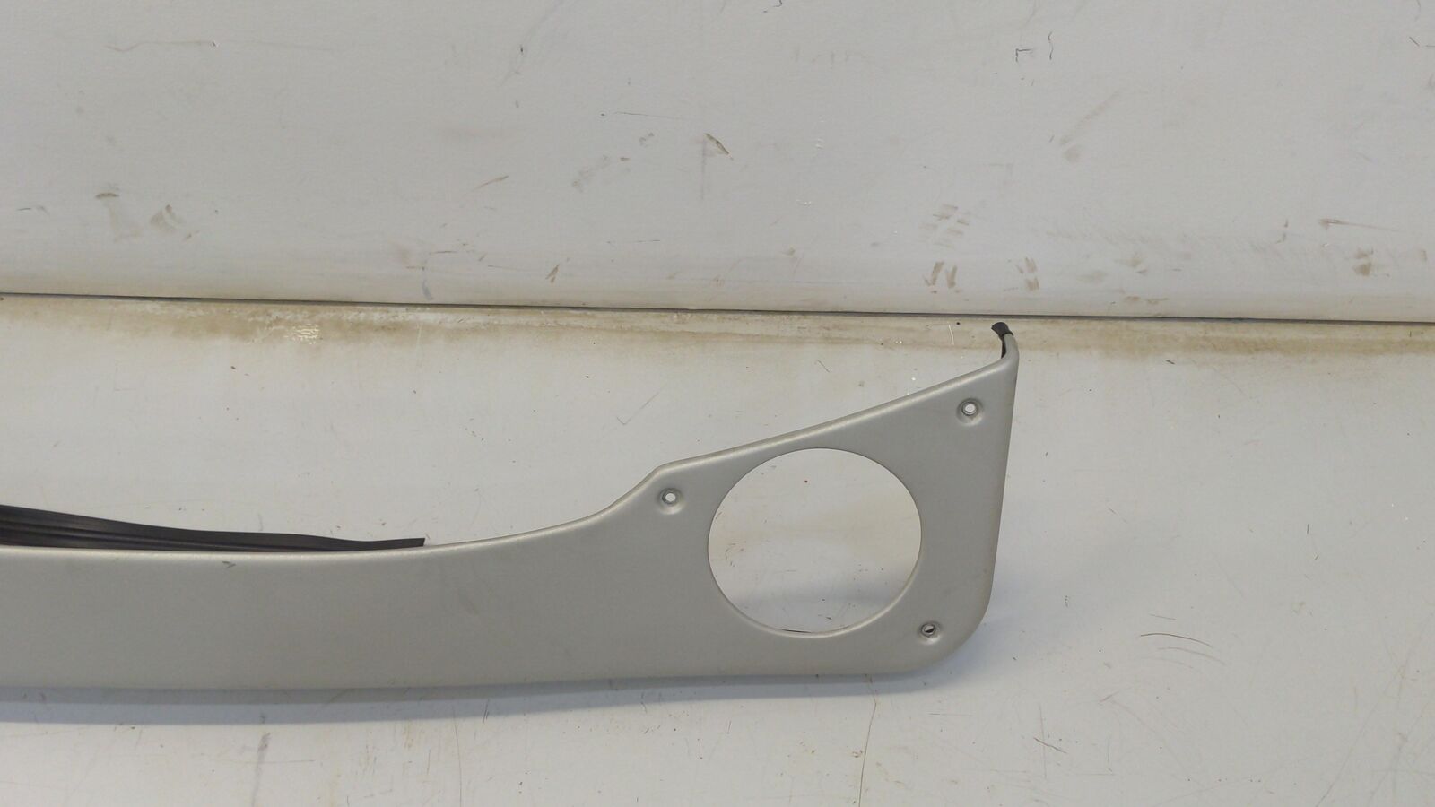 2000 FERRARI 360 MODENA Left Front Door Trim Panel Lh Lower Gray Trim