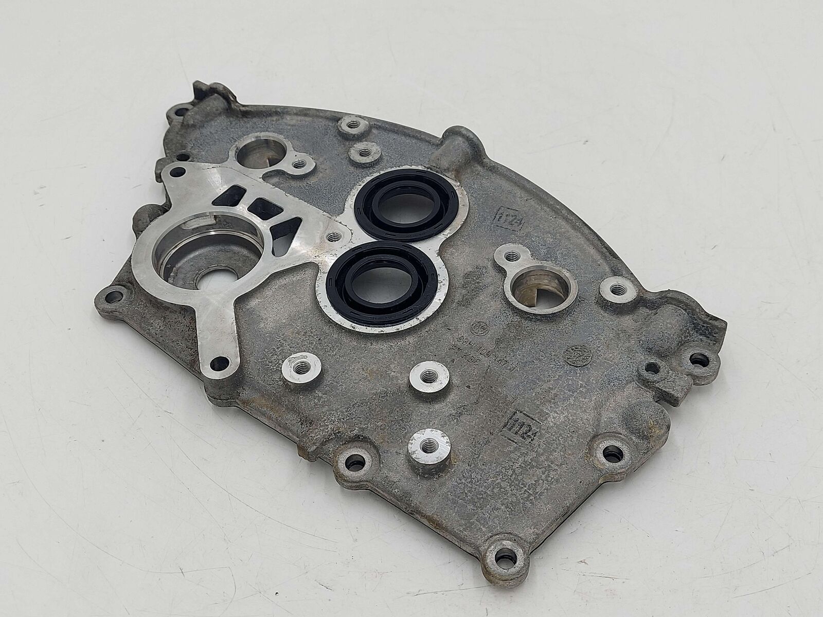 18-22 VW Atlas 3.6L Upper Timing Cover 03H109147 1K KMS