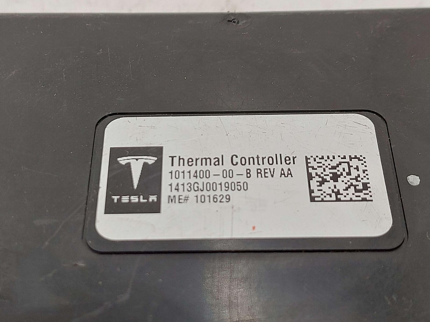 2013 TESLA S 1011400-00-b hermal Controller Module