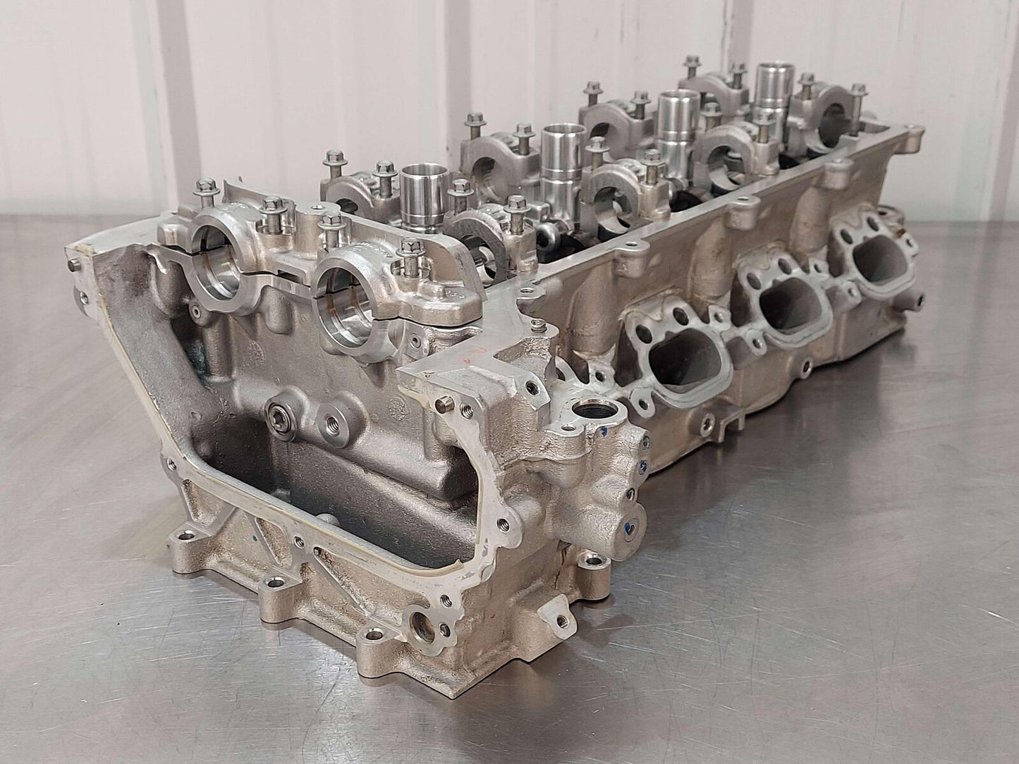 2020 Mclaren 720s Spider 4.0L RH Right Engine Cylinder Head 13F0553CP *Notes!!!*