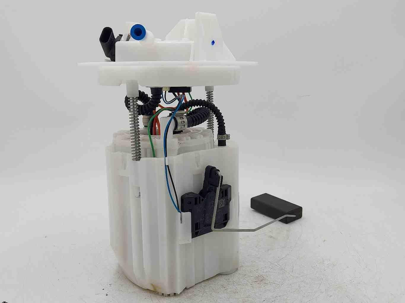 16-19 MERCEDES GLE63S AMG W166 Fuel Pump A1664701094