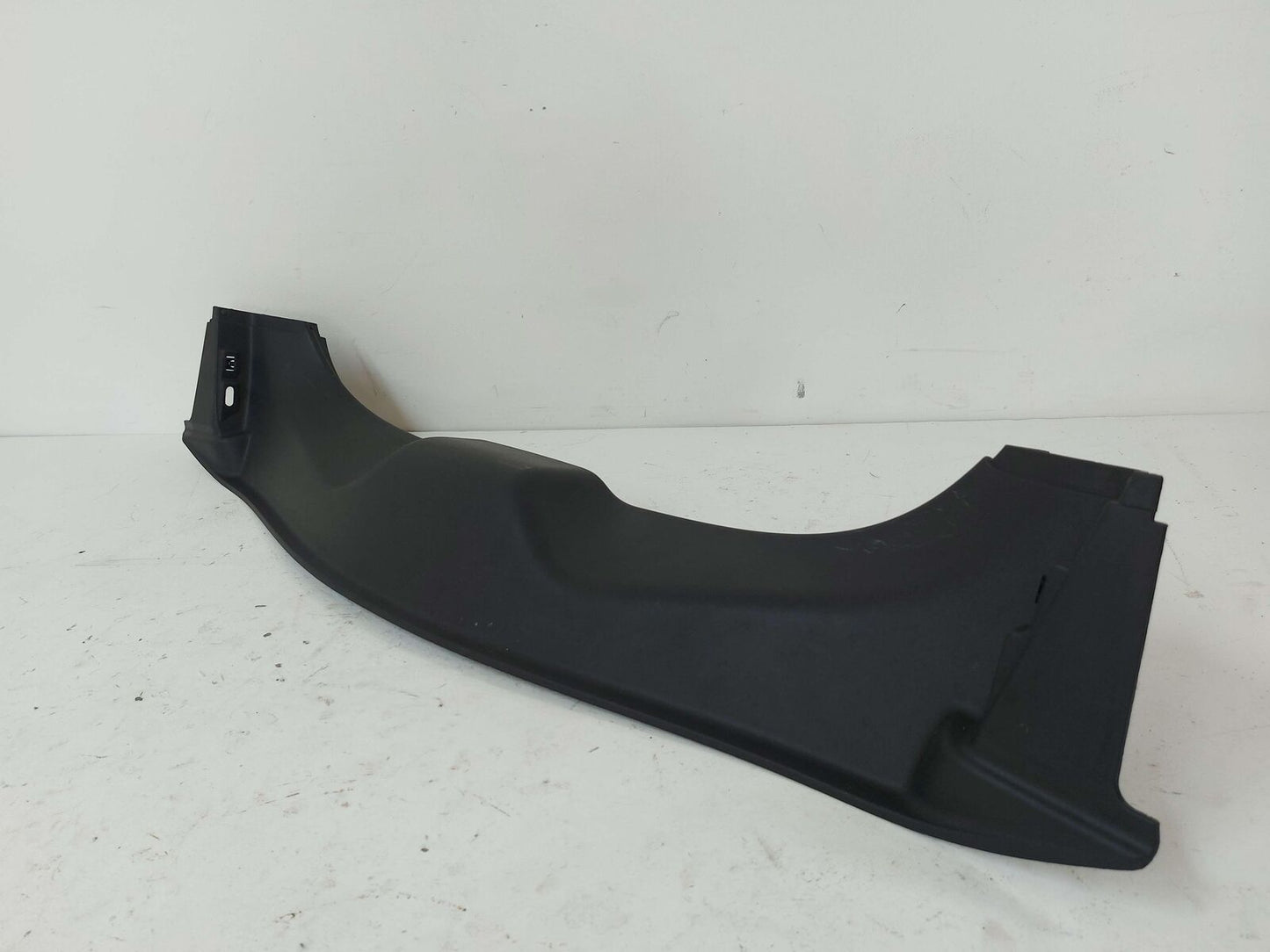 2018 PORSCHE CAYMAN 718 REAR LOWER LID LOCK LATCH COVER TRIM BLACK 981551251