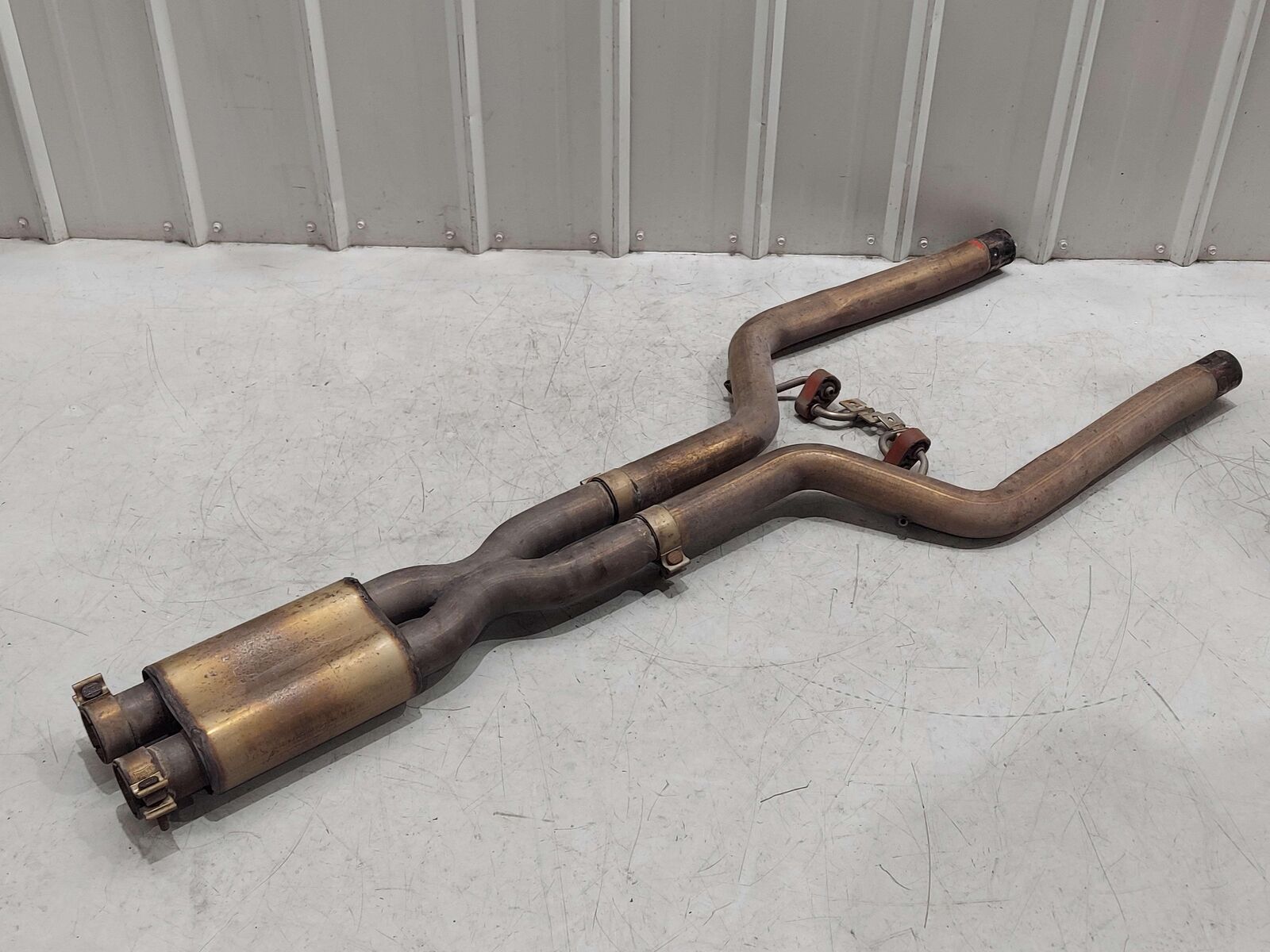 2010 Maserati GranTurismo S M145 EXHAUST PIPE CROSS X PIPE 226235 2048508001