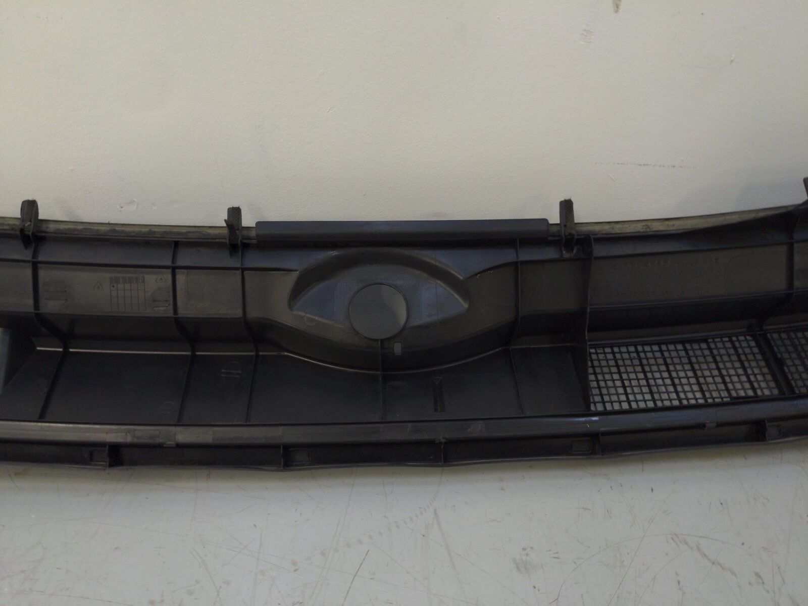 2014 Toyota Sequoia Windshield Cowl Vent Grille Panel 55708-0C050 55708-0C060