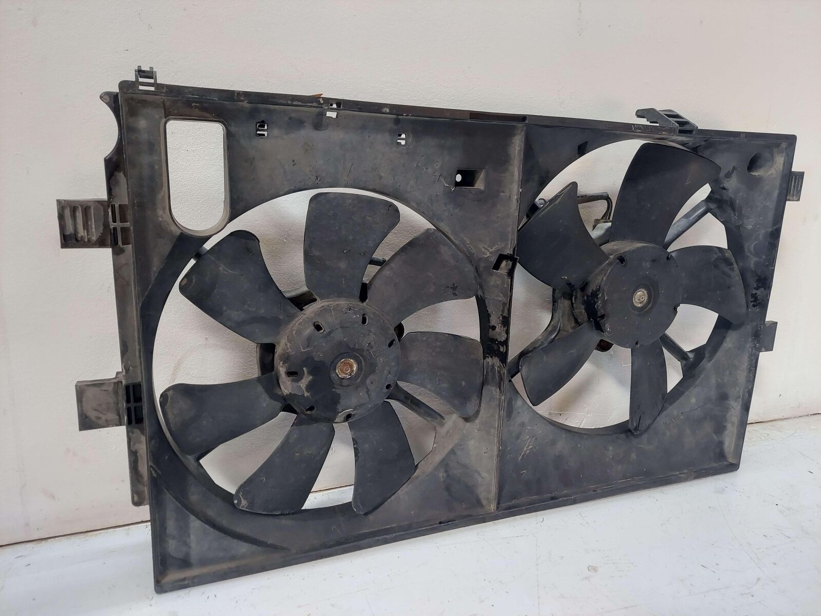 03-06 08-13 MITSUBISHI OUTLANDER ELECTRIC COOLING DUAL FAN MOTOR