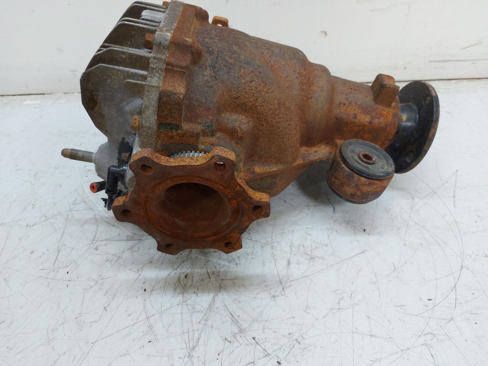 05-12 Nissan Pathfinder Rear Differential Carrier 4.0L 3.36 Ratio