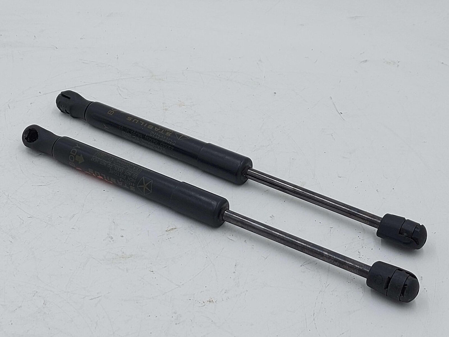 2022 DODGE CHALLENGER SRT HELLCAT LEFT/RIGHT TRUNK LID LIFT SUPPORT SHOCK STRUT