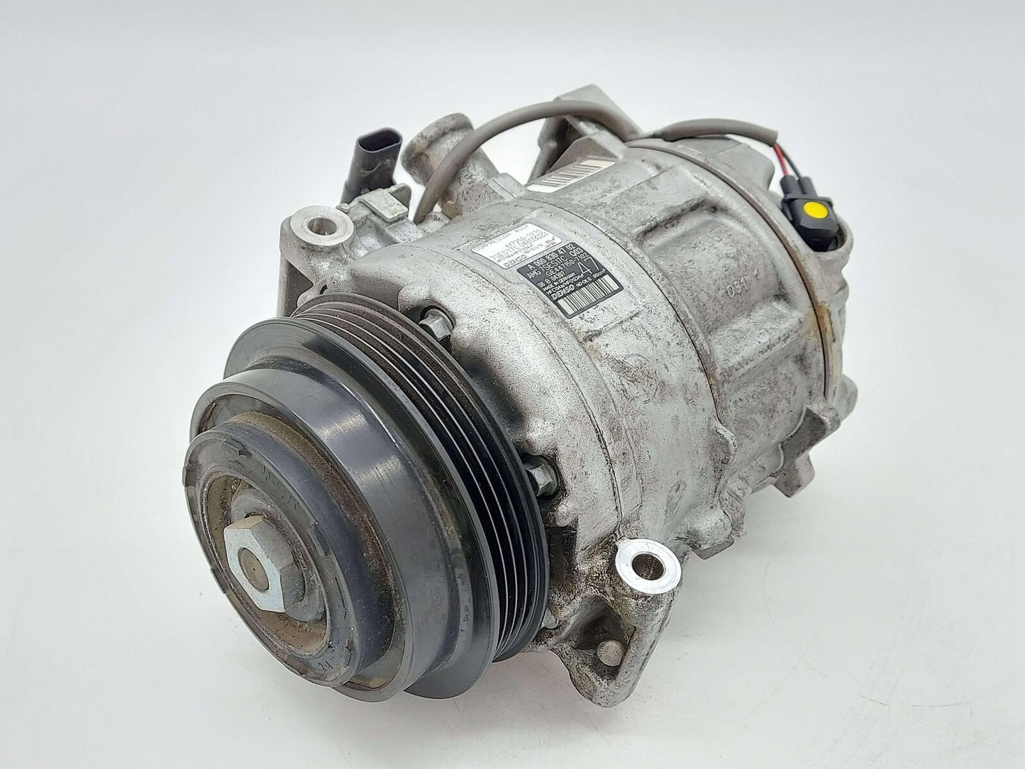 18-21 MERCEDES E63S AMG W213 A/C AIR CONDITIONING COMPRESSOR A0008304702