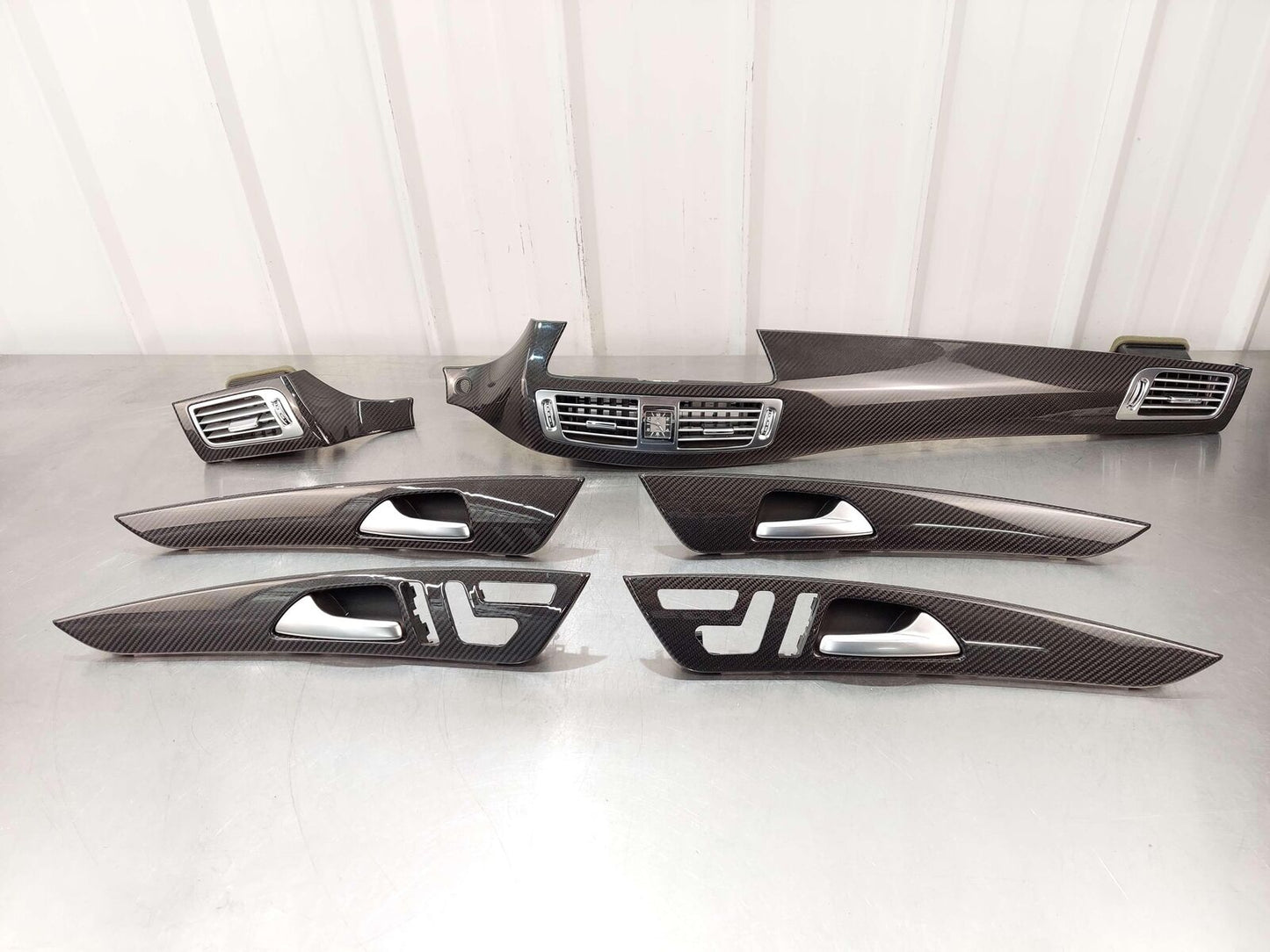 2014 Mercedes W218 CLS63S AMG INTERIOR DASH DOOR PANEL CARBON FIBER TRIM PACKAGE