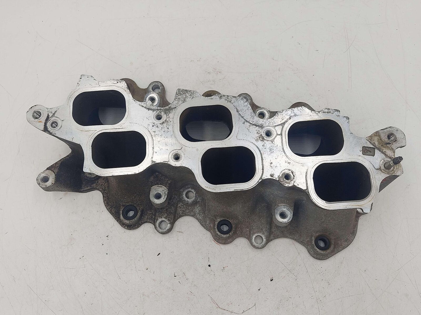 11-16 TOYOTA SIENNA 3.5L LOWER INTAKE MANIFOLD 2GRFE 71110P040 1711131220