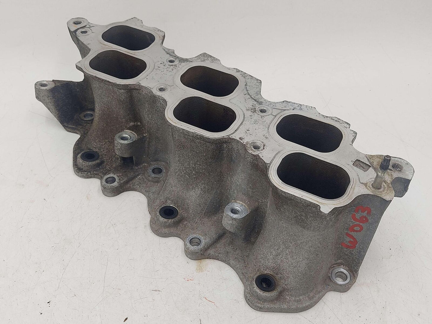 11-16 TOYOTA SIENNA 3.5L LOWER INTAKE MANIFOLD 2GRFE 71110P040 1711131220