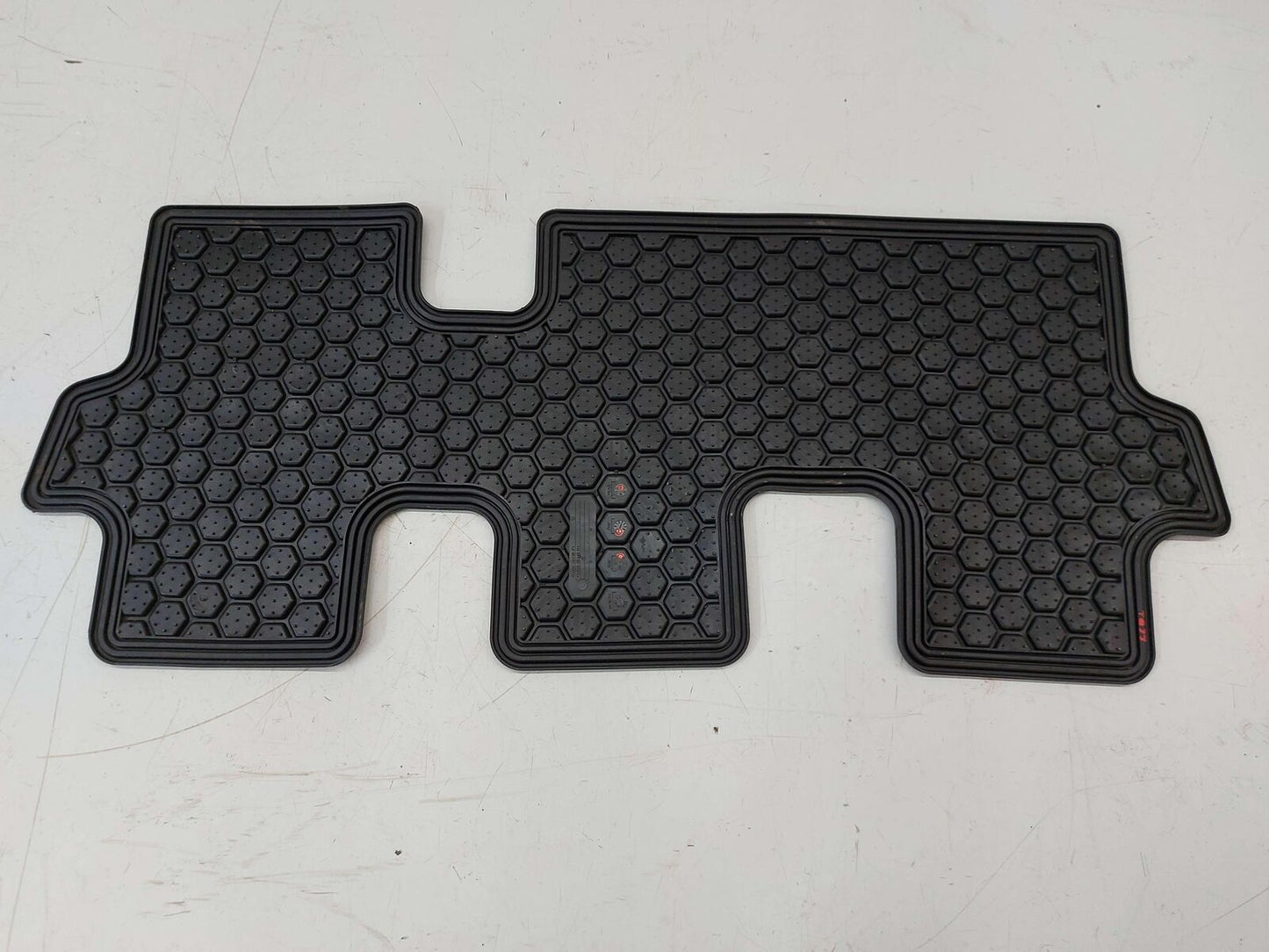 2017 TOYOTA HIGHLANDER FACTORY RUBBER FLOOR MAT MATT SET 3 ROW SEATING