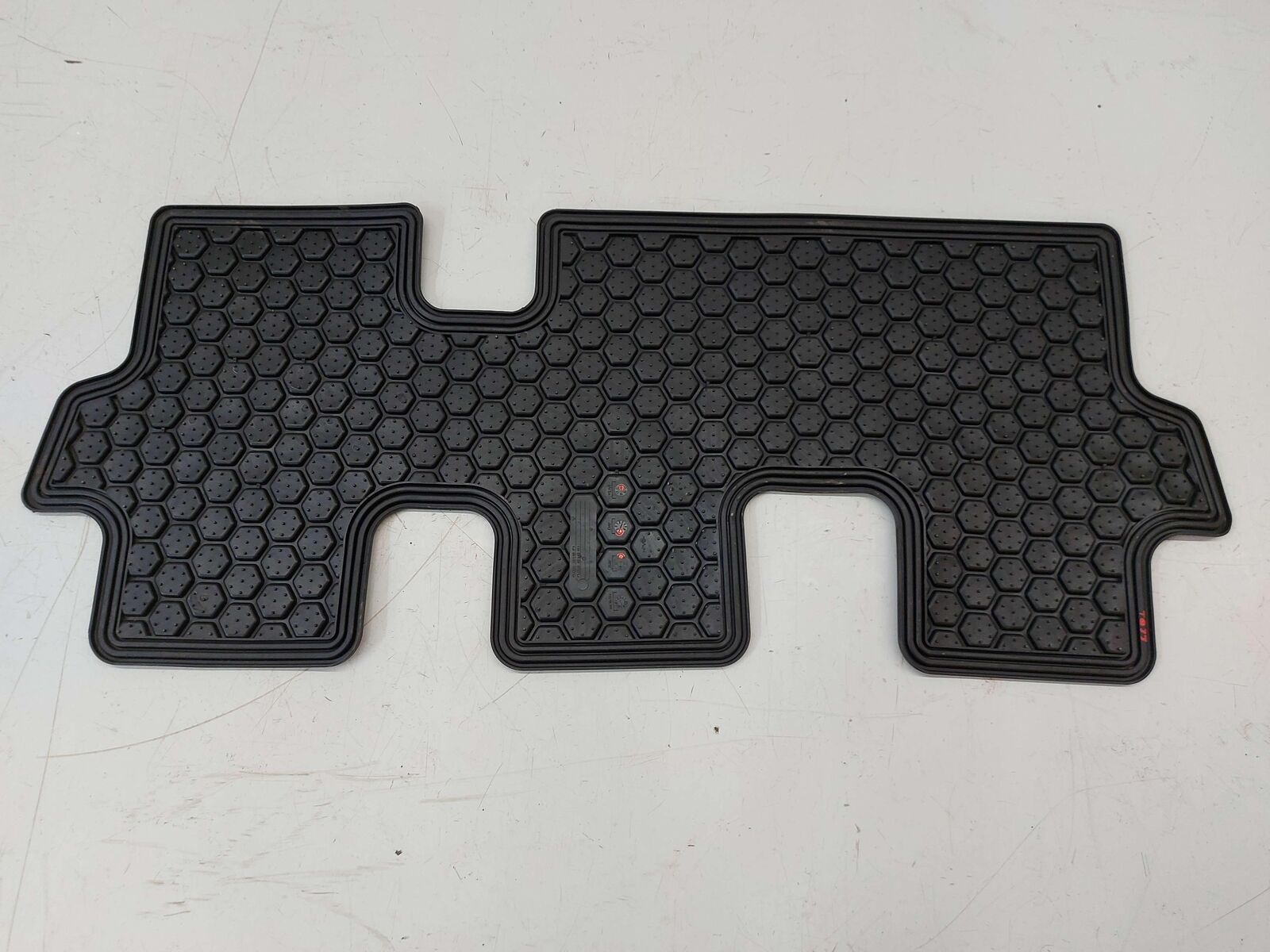 2017 TOYOTA HIGHLANDER FACTORY RUBBER FLOOR MAT MATT SET 3 ROW SEATING