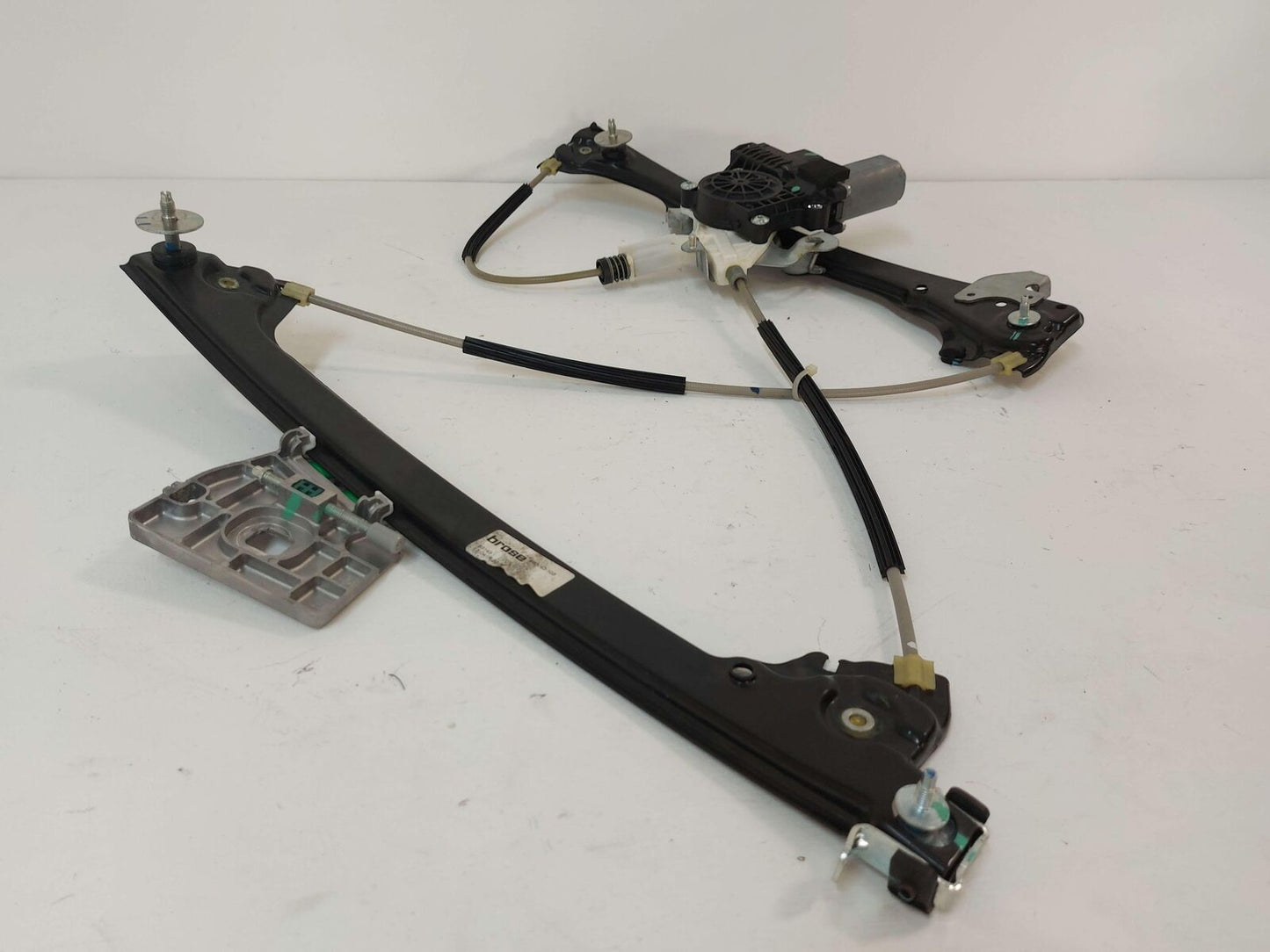 09 Nissan GTR GT-R R35 Front RH Right Door Window Regulator W/ Motor 1050002396