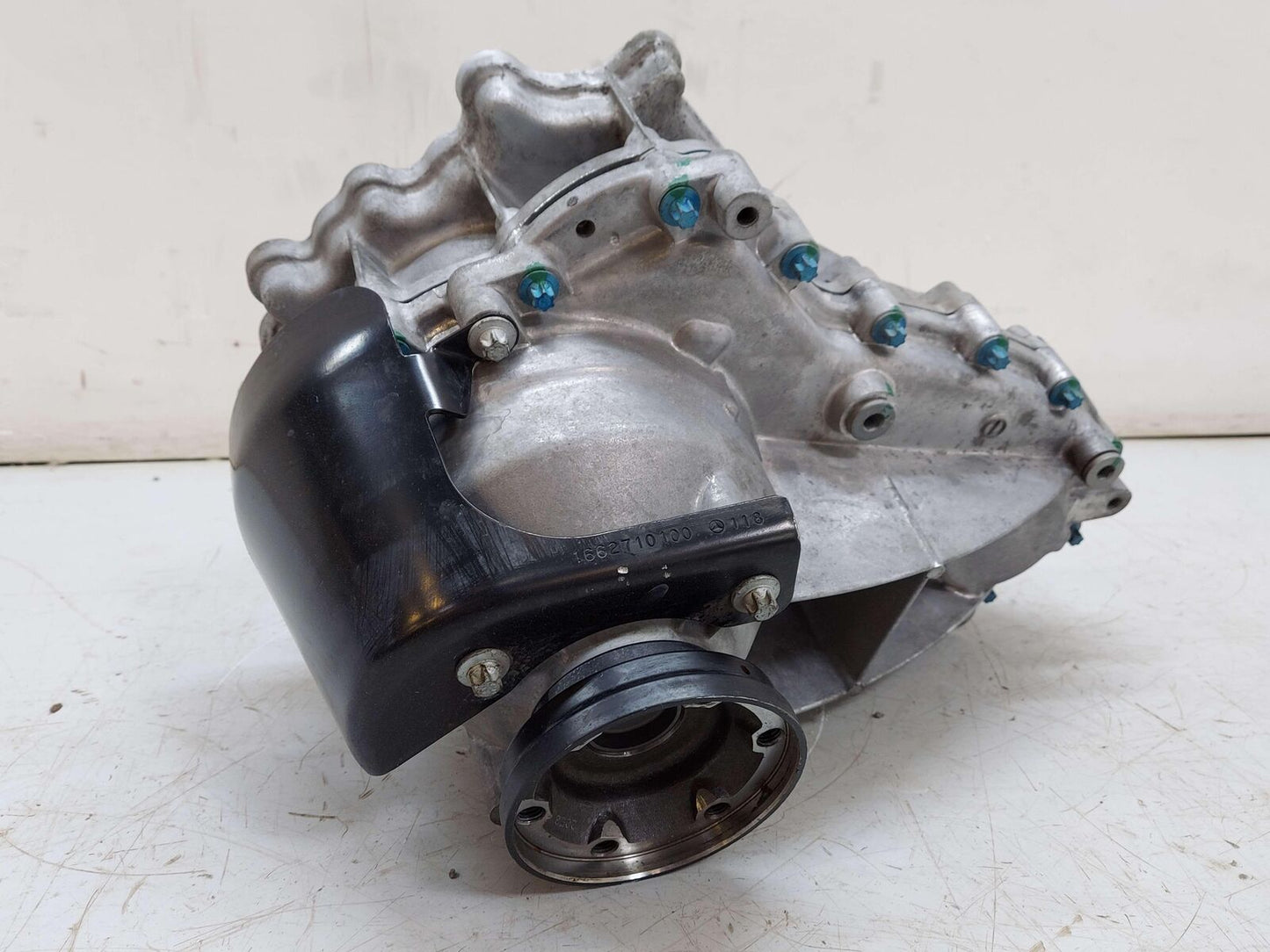 16-19 MERCEDES GLE63S AMG W166 Transmission 4Matic Transfer Case A2512803400