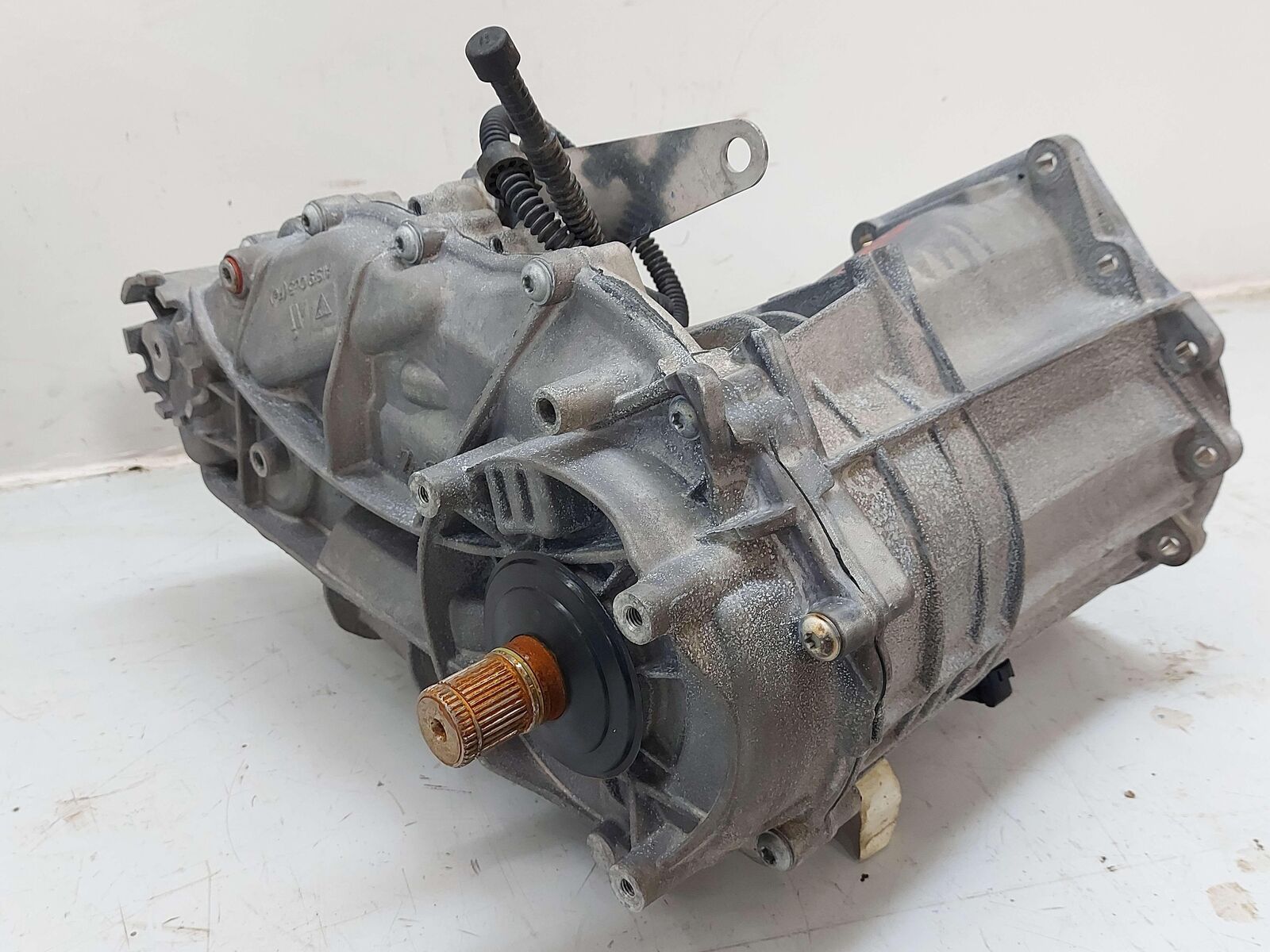 11-18 PORSCHE CAYENNE GTS 958 3.6L NFD TRANSFER CASE 95834101304 0C2927755AA