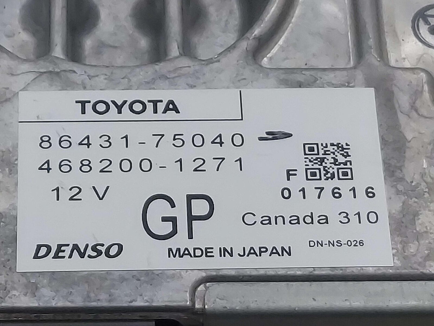 10-12 LEXUS HS250H NAVIGATION GPS CONTROL UNIT 86431-75040 *CANADA 310 SPEC*