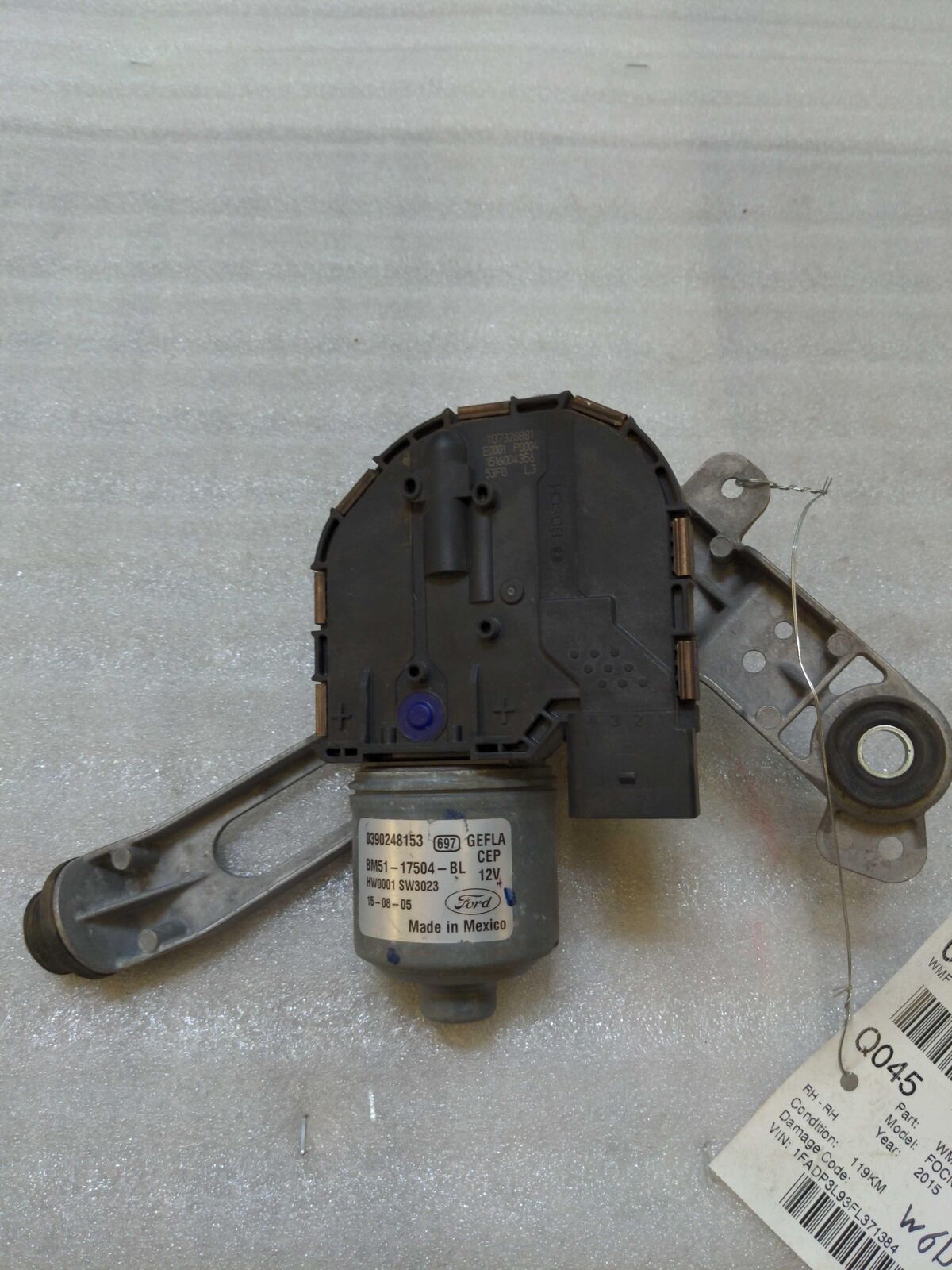 Q045 2015 FORD FOCUS Front Wiper Motor Bm5117504bl