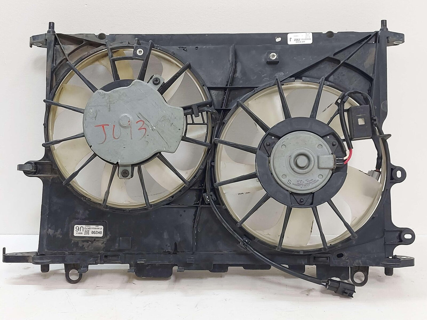 09-13 TOYOTA MATRIX 2.4L ELECTRIC COOLING FAN MOTOR 15 AA422750-2902 *NOTE