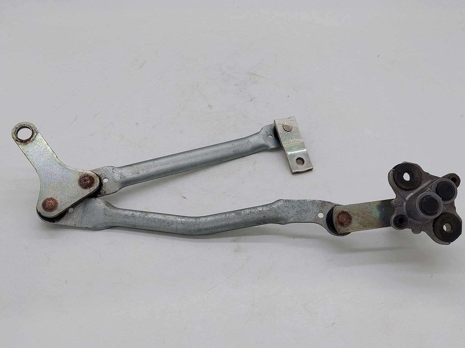 20 Mclaren 720s Spider Wiper Transmission Linkage 2K KMS *Couple Gouges On Mount