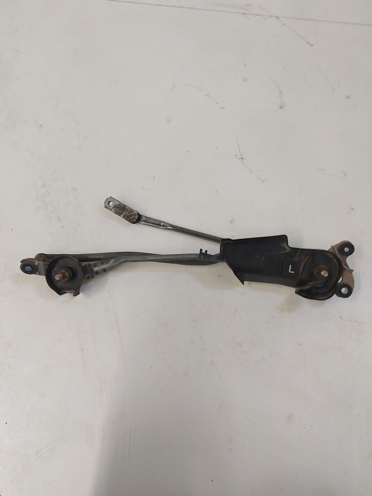 15-19 LEXUS RC350 Windshield Wiper transmission Linkage