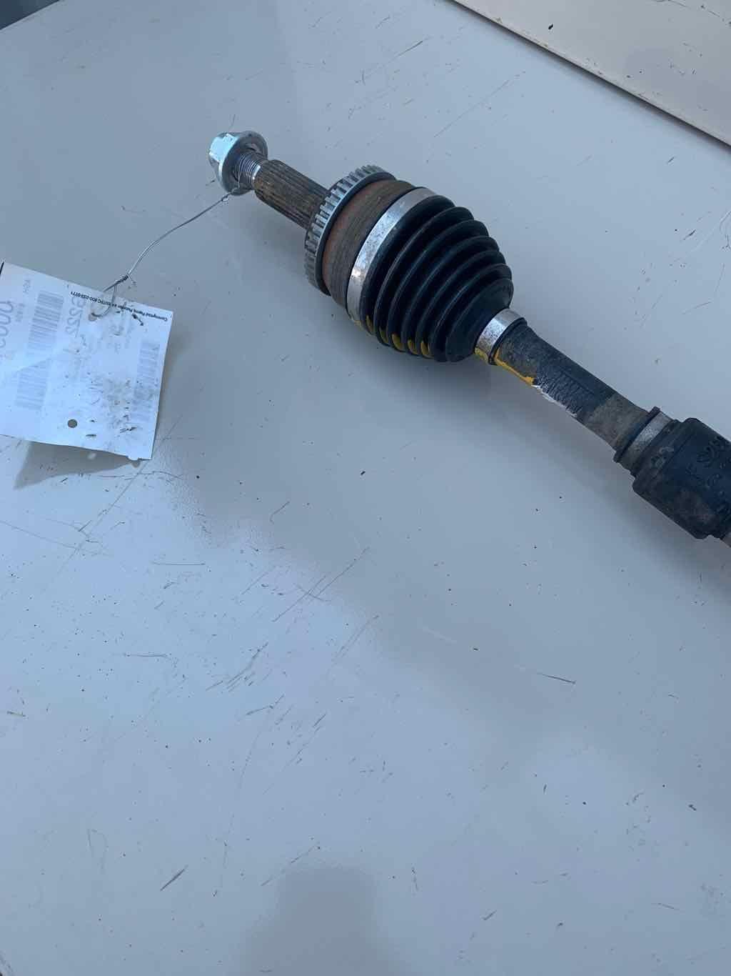 13-15 HYUNDAI VELOSTER Front LH Left CV Axle Shaft Turbo AT only 27K KM's!