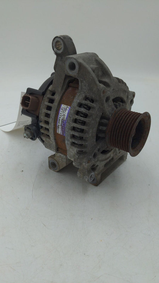 07-21 TOYOTA TUNDRA Alternator 27060-0s030 8 cylinder 100 amp