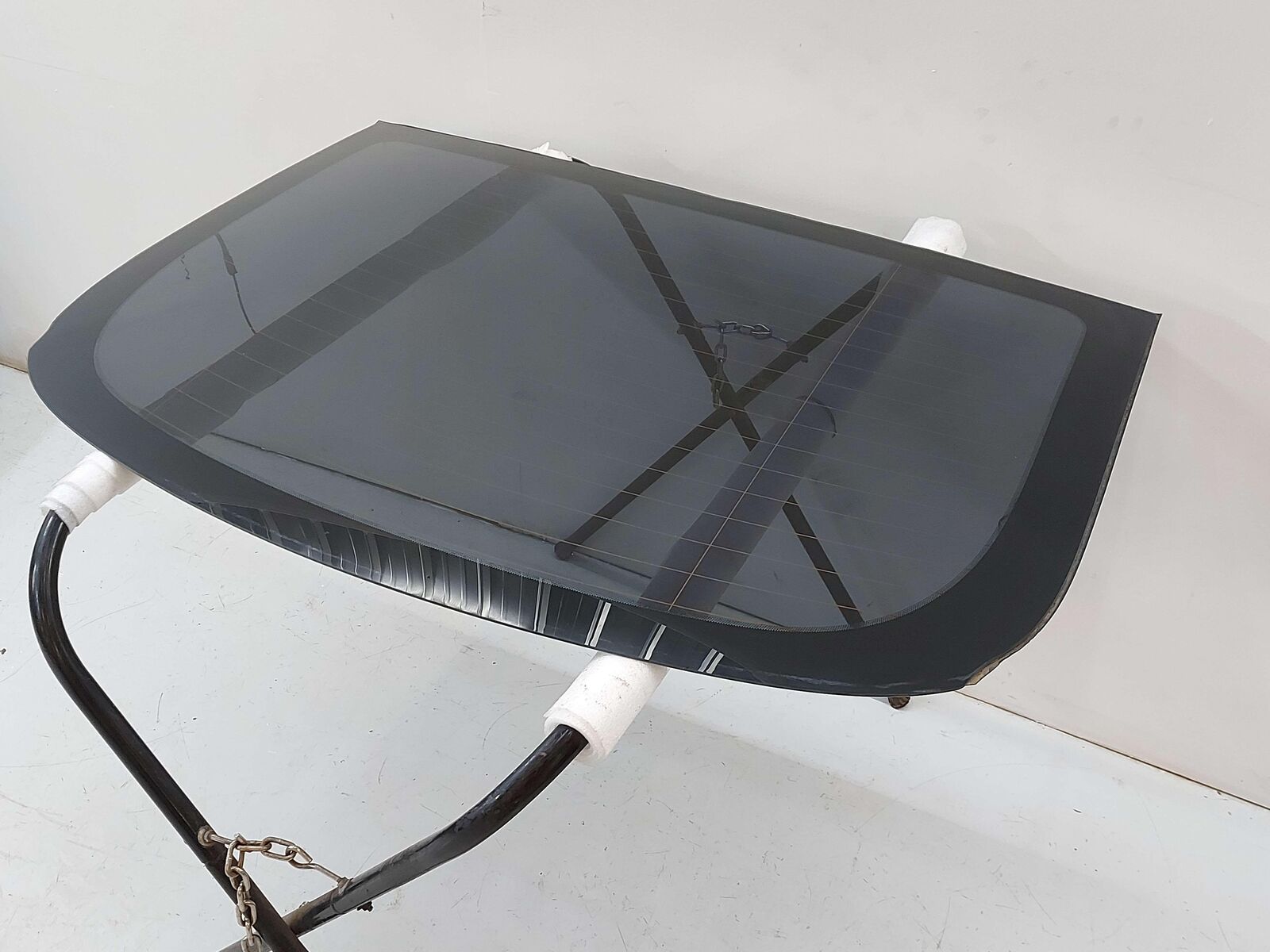 09-15 JAGUAR XF X250 REAR WINDOW GLASS *TINT FLAKING SCRATCHES*