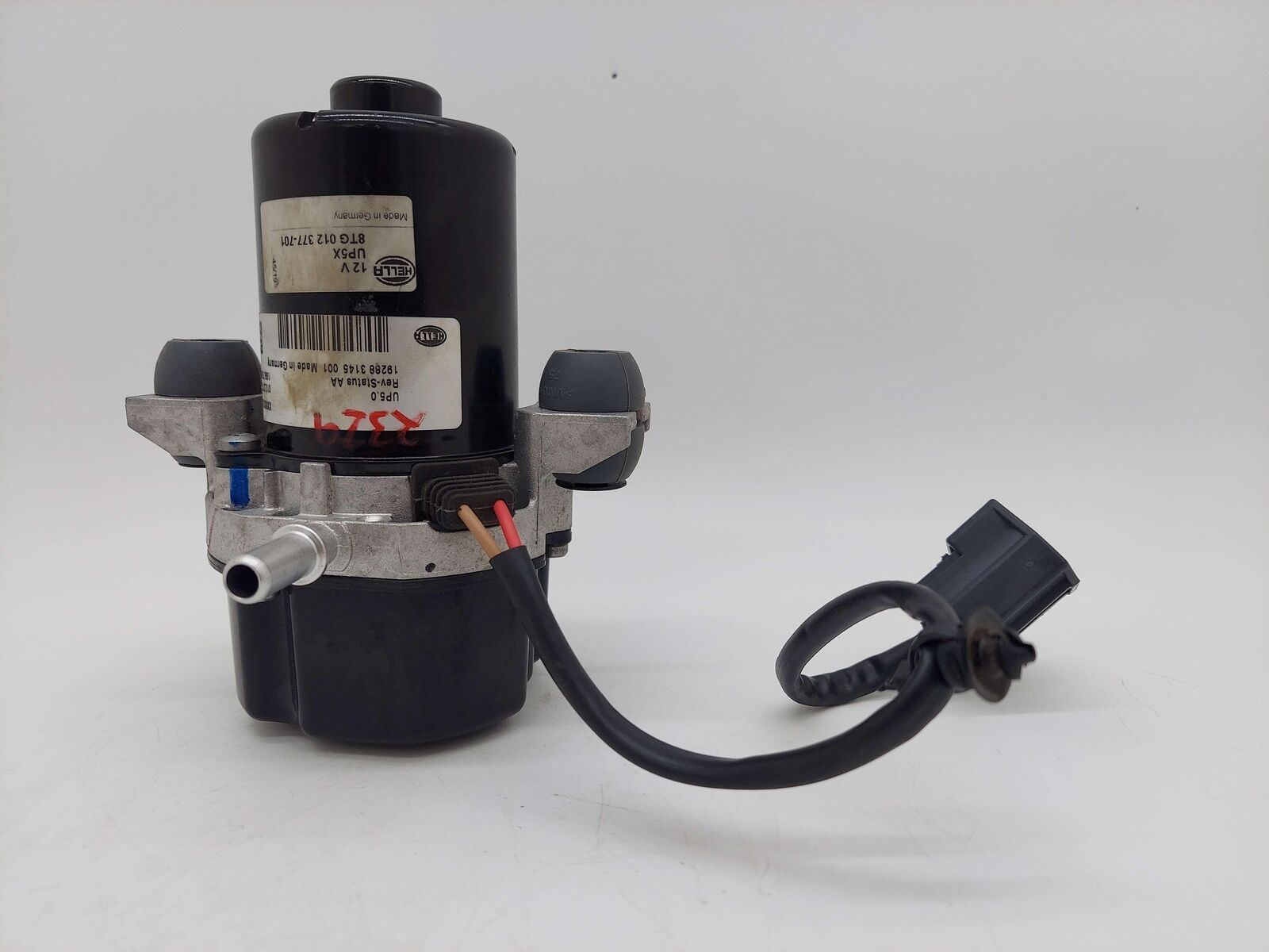 2023 McLaren Artura Vacuum Pump 8TG012377 701 3K KM