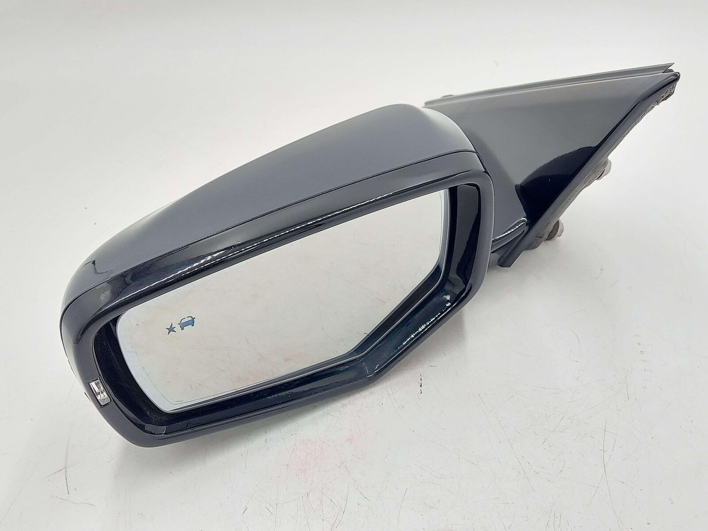 20-21 CADILLAC CT5 LEFT DOOR MIRROR W/ CAMERA BLIND SPOT GRAY 84827447