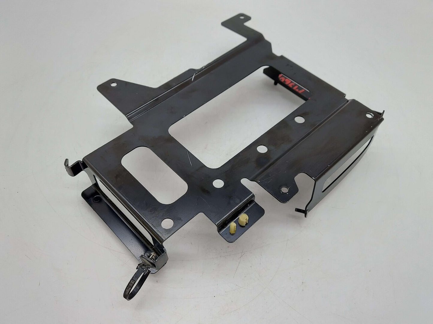 2018 Mclaren 570s Amp Mount Brakcet Support 13M1550CP