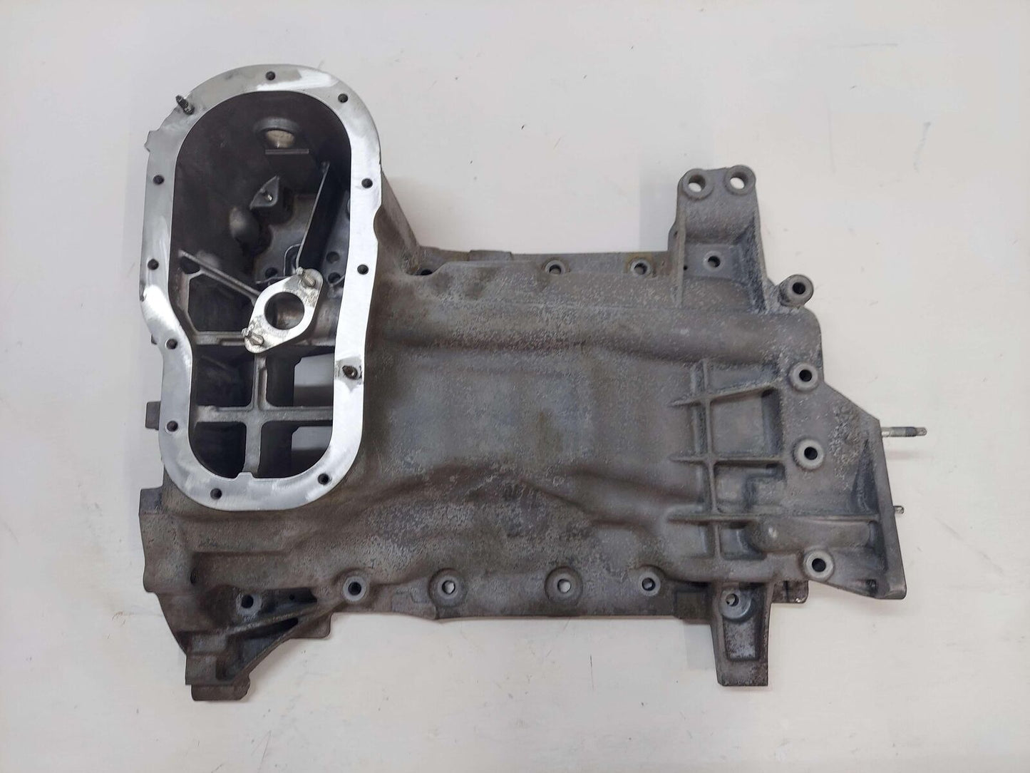 16-23 TOYOTA TACOMA ENGINE MOTOR OIL PAN 3.5L UPPER 2GRFKS 121010P020 OEM