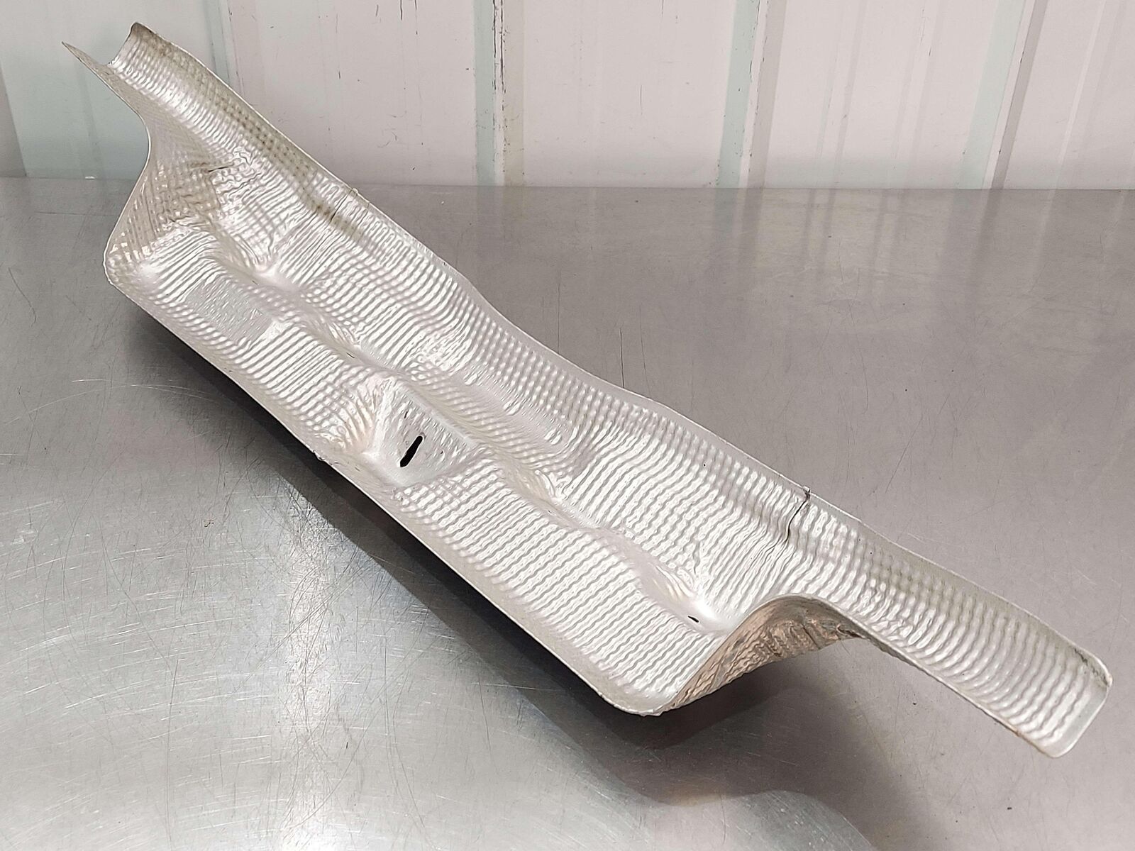 2016 PORSCHE CAYMAN GT4 981 REAR BUMPER HEAT SHIELD 98150547500