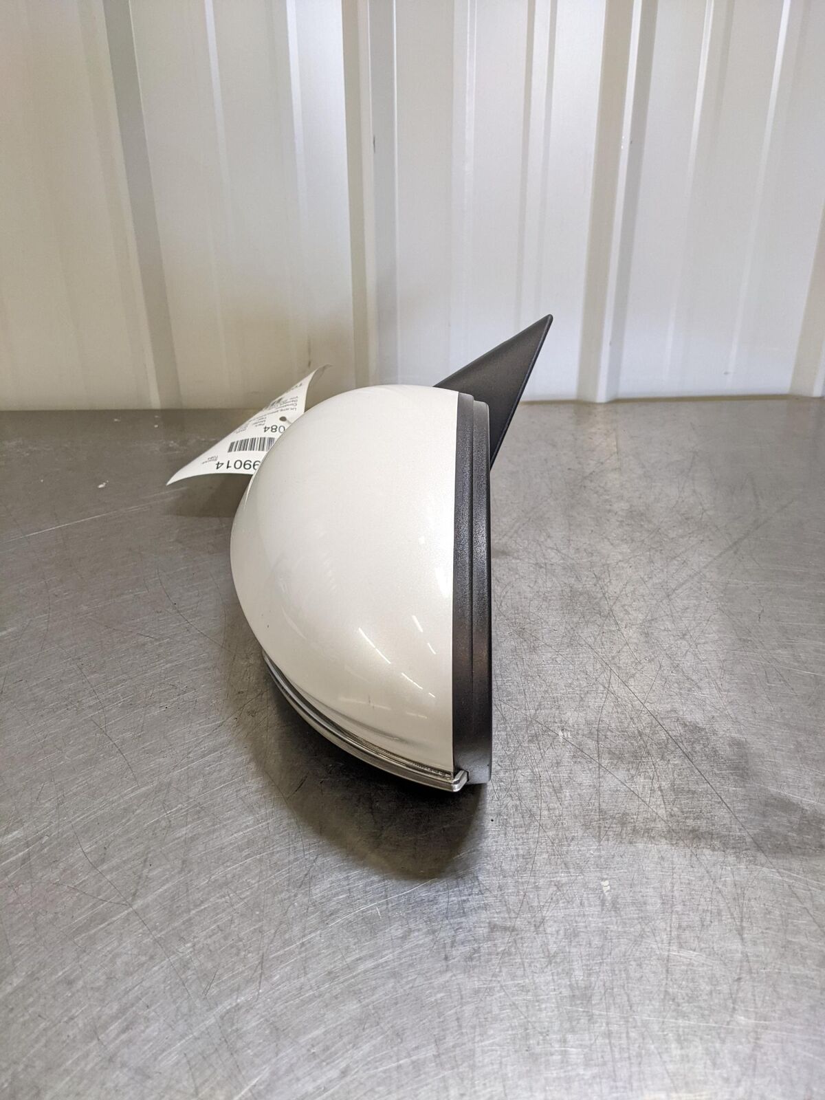 2018 Alfa Romeo Giulia Door Mirror Left LH White Blind Spot Signal Power Fold