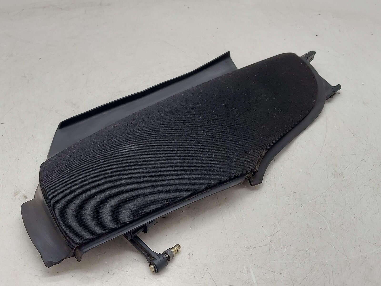 2001 PORSCHE 911 996 CARRERA REAR LEFT C PILLAR TRIM BLACK *NOTE