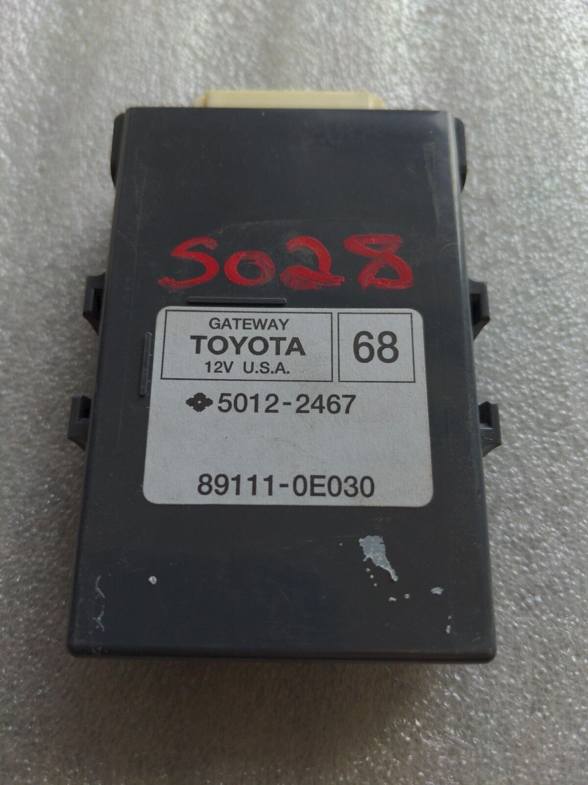 15 16 TOYOTA HIGHLANDER 89111-0e030 NETWORK GATEWAY CONTROL MODULE