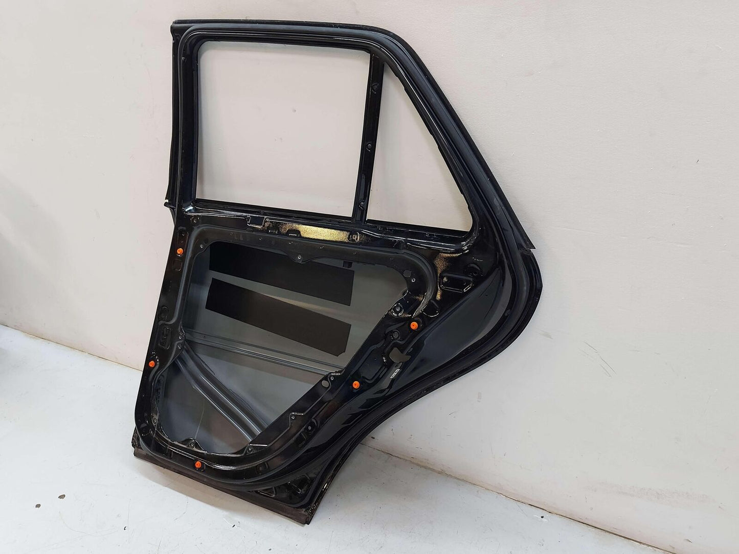 16-19 MERCEDES GLE63S AMG W166 Rear RH RIGHT Door Shell Obsidian Black *note*