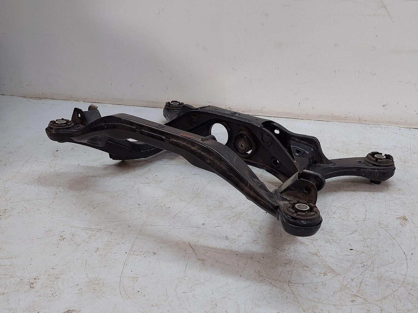 14-23 TOYOTA HIGHLANDER REAR SUB FRAME CROSSMEMBER CRADLE 2.5L HYBRID