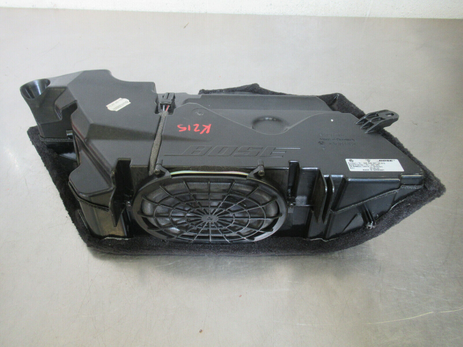 K215 2002 PORSCHE 911 TARGA OEM STEREO SUBWOOFER ASSY