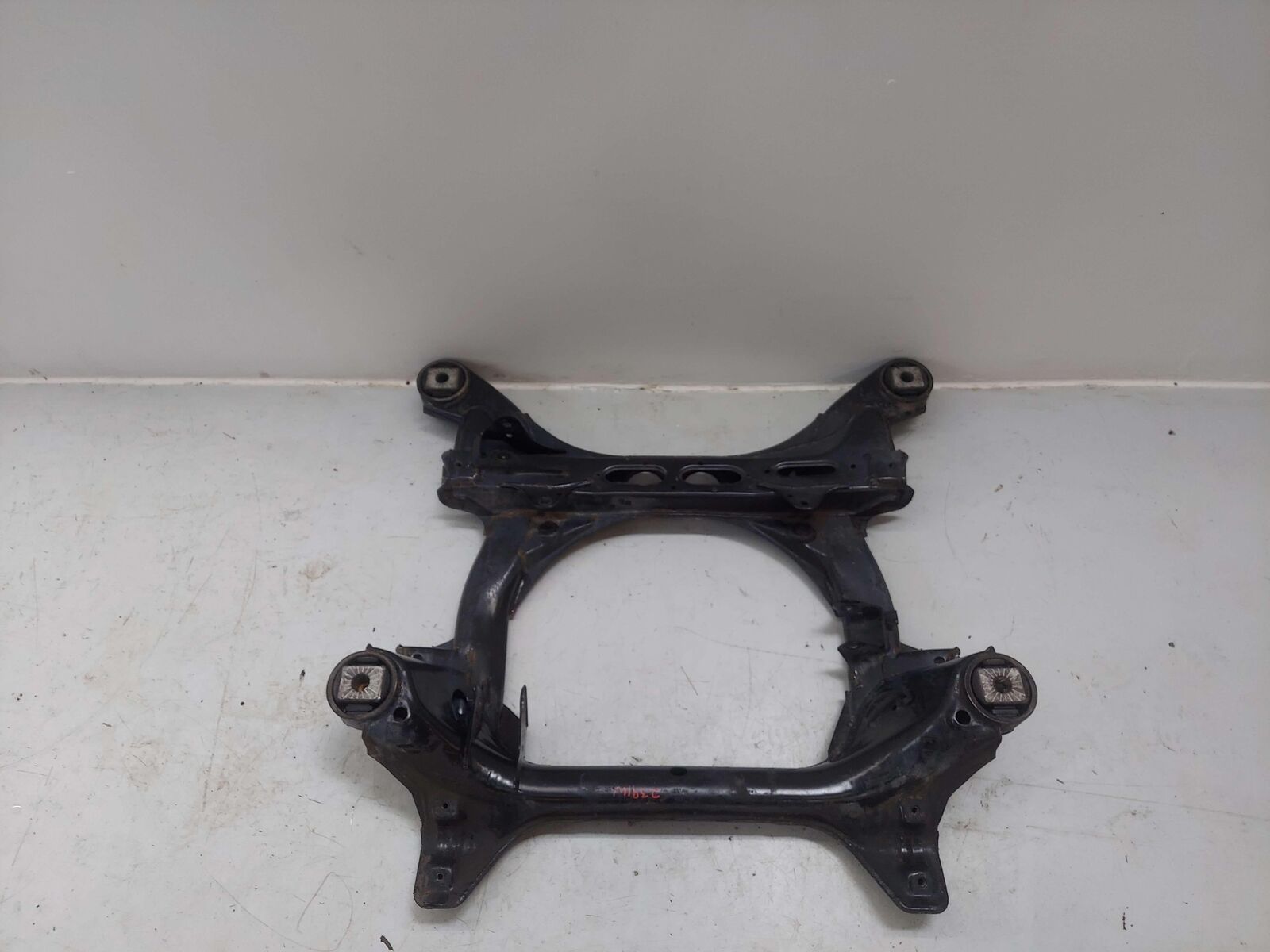 11-18 PORSCHE CAYENNE GTS 958 FRONT SUB FRAME CROSSMEMBER CRADLE 7L0499435