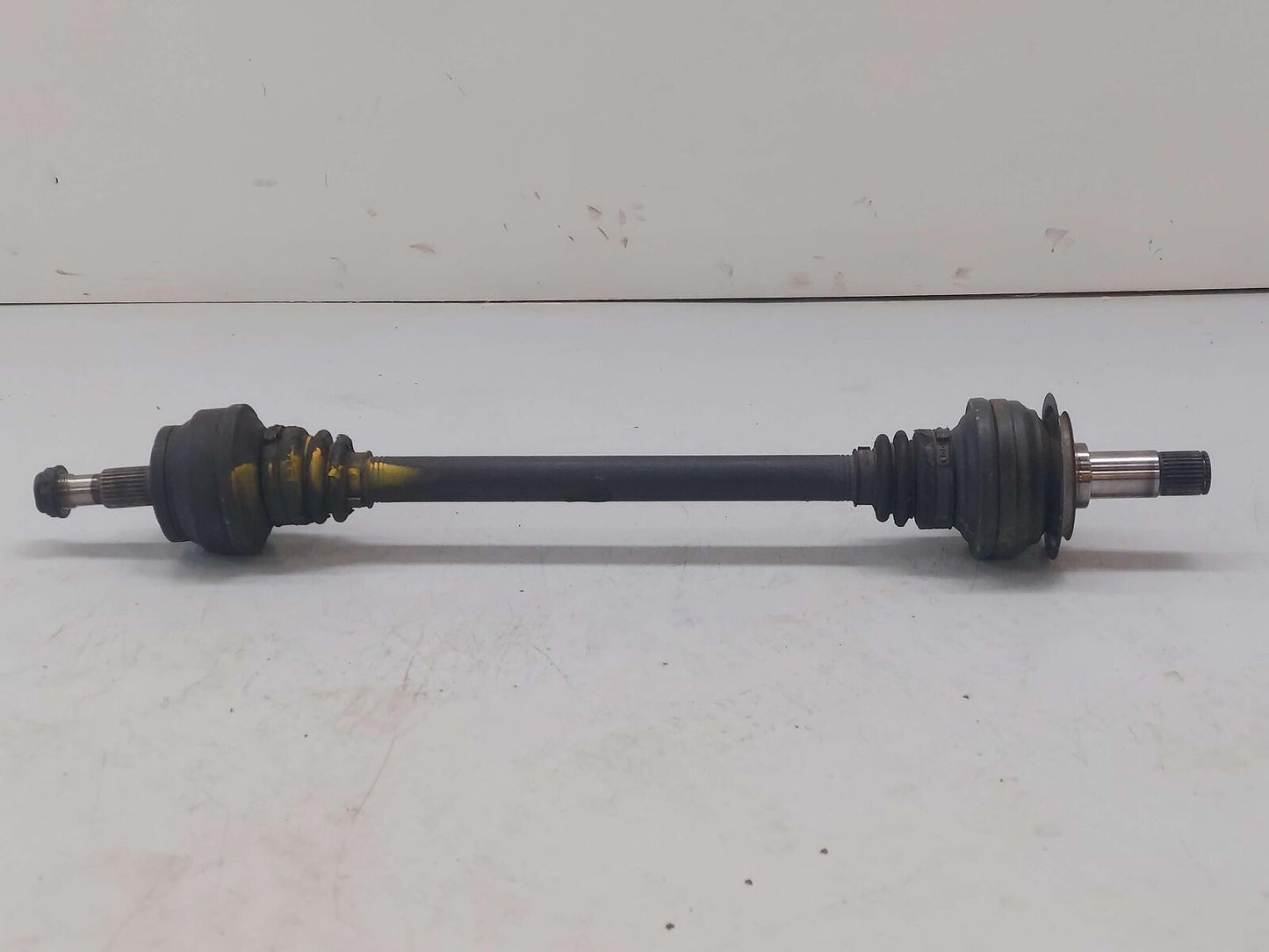 12-18 MERCEDES CLS63 AMG C218 LEFT AXLE SHAFT 2123502210