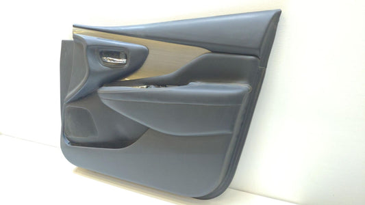 15-17 Nissan Murano Front RH Right Door Trim Panel *Scratched*