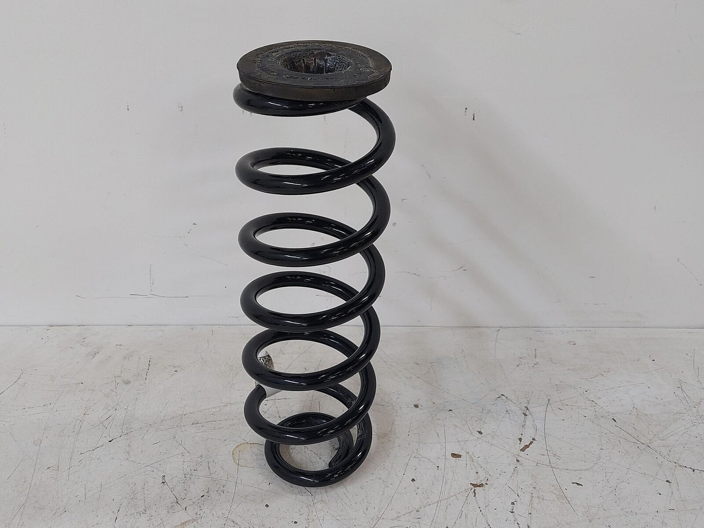 20-22 VW Atlas Cross Sport Rear RH Right Coil Spring 3QF511115K 7K KMS AWD