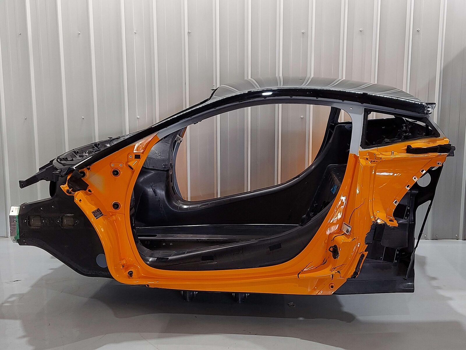 2023 Mclaren Artura Frame Body Shell Cabin Cockpit *needs repairs*